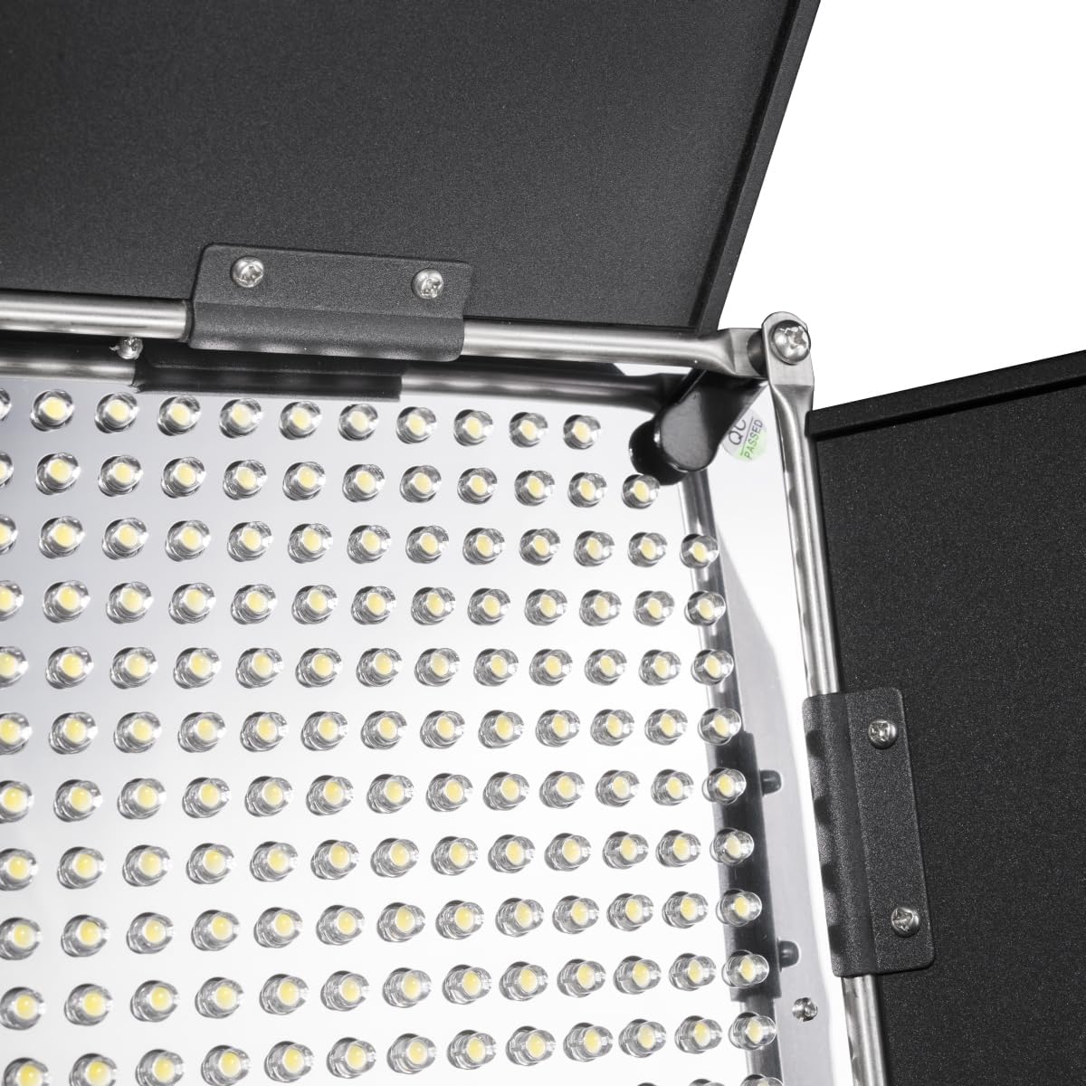 Walimex Pro 500 On Location Lightning-set (2x dimbare LED-vlaklamp, 2x WT-806 lampstatieven incl. transporttas)