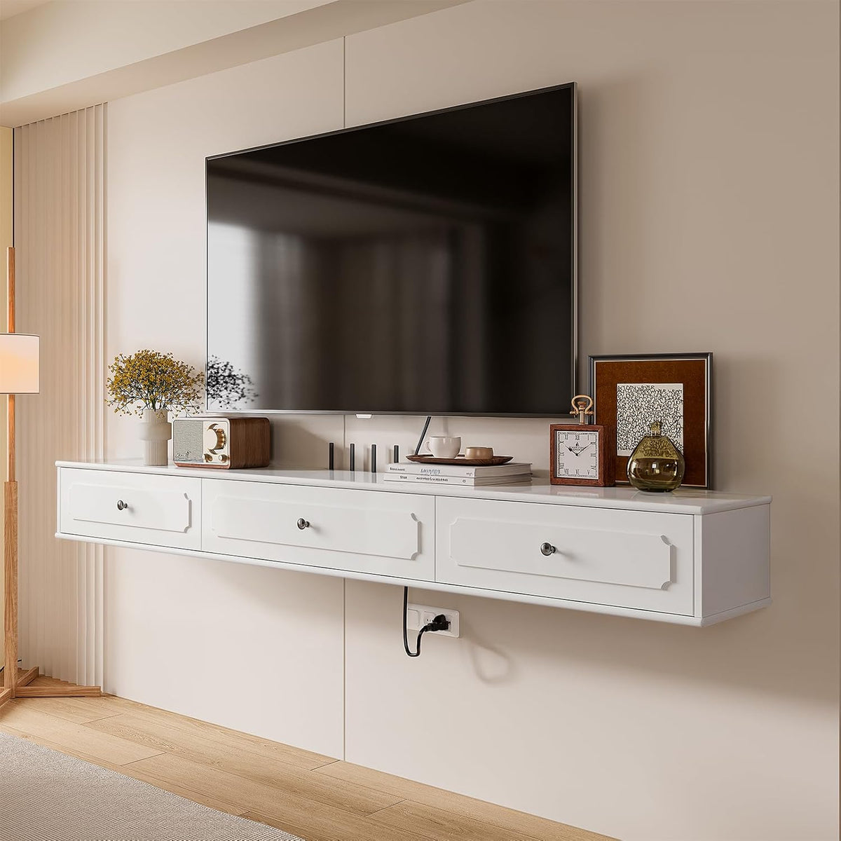 Retro drijvende tv-console met 3 deuren, 47" hoogglans drijvende tv-standaard, wandgemonteerde tv-kast, hedendaagse drijvende mediaconsole voor onder tv-opslag, woonkamer, slaapkamer (wit)