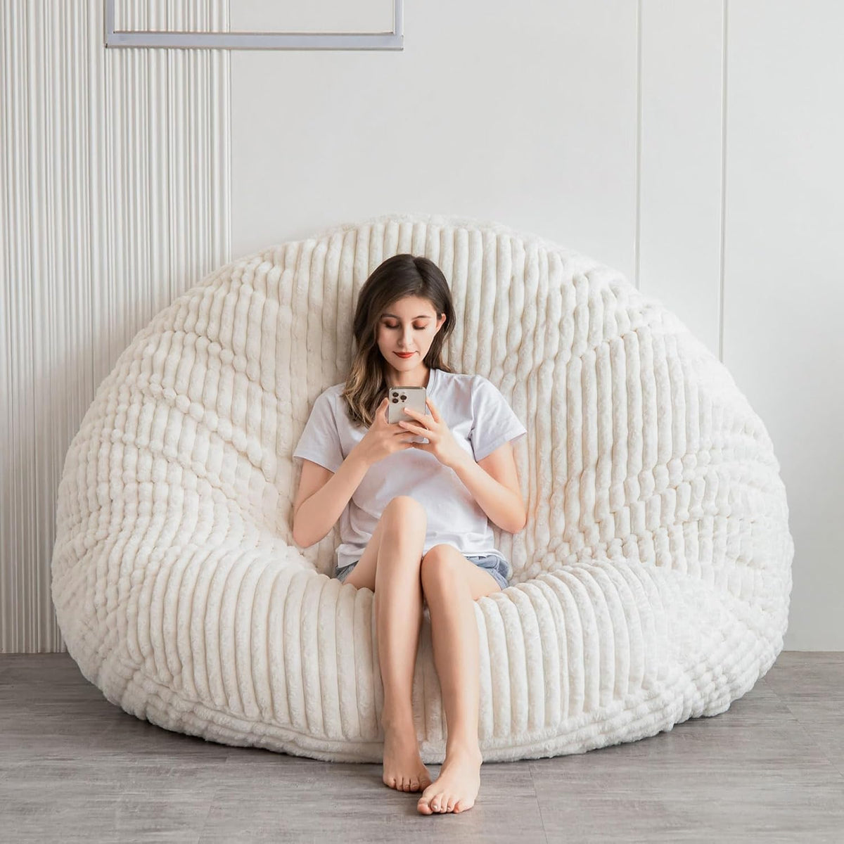 MAXYOYO Enorme zitzakbed, vierkante zitzakstoel, grote bank met imitatiebont en pluizige vulling voor volwassenen, koppels, gasten (corduroy beige, 150 x 150 cm)