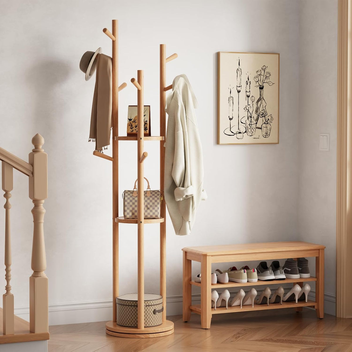 AQIMUELE Kapstok, kledingstandaard, massief hout, draaibare jasstandaard met 3 legplanken en 9 haken, voor hal, slaapkamer (natuurlijk hout)