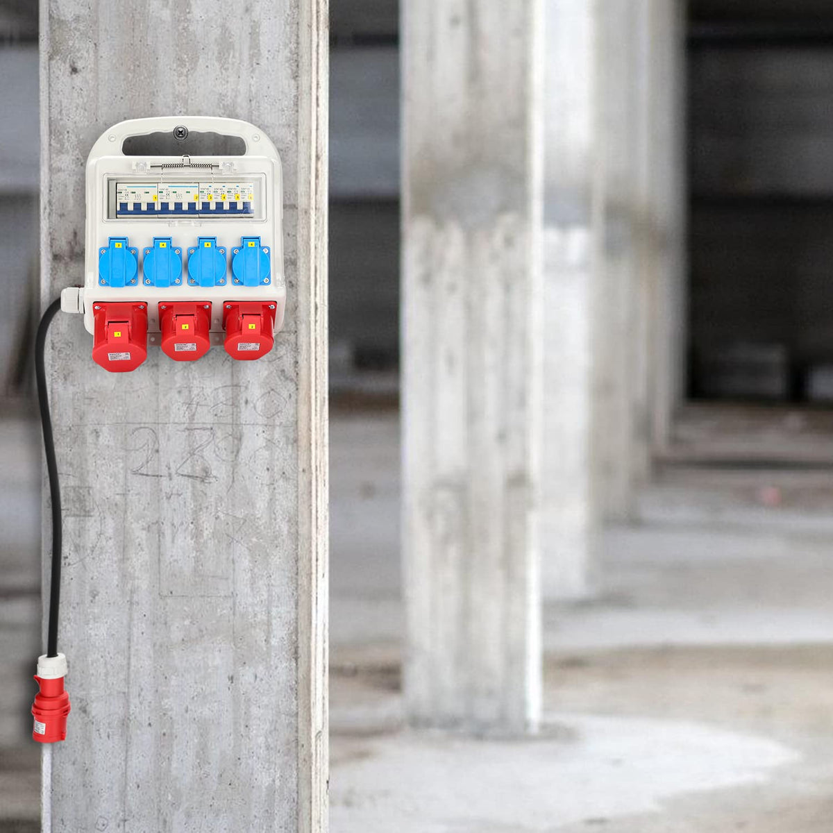 Stroomverdeler bouwstroomverdeler, 2xCEE 400V/16A 1xCEE 400V/32A 4x230V, bouwverdeler met stroomschakelaars, met 1,2 meter voedingskabel, voor bouwplaatsen