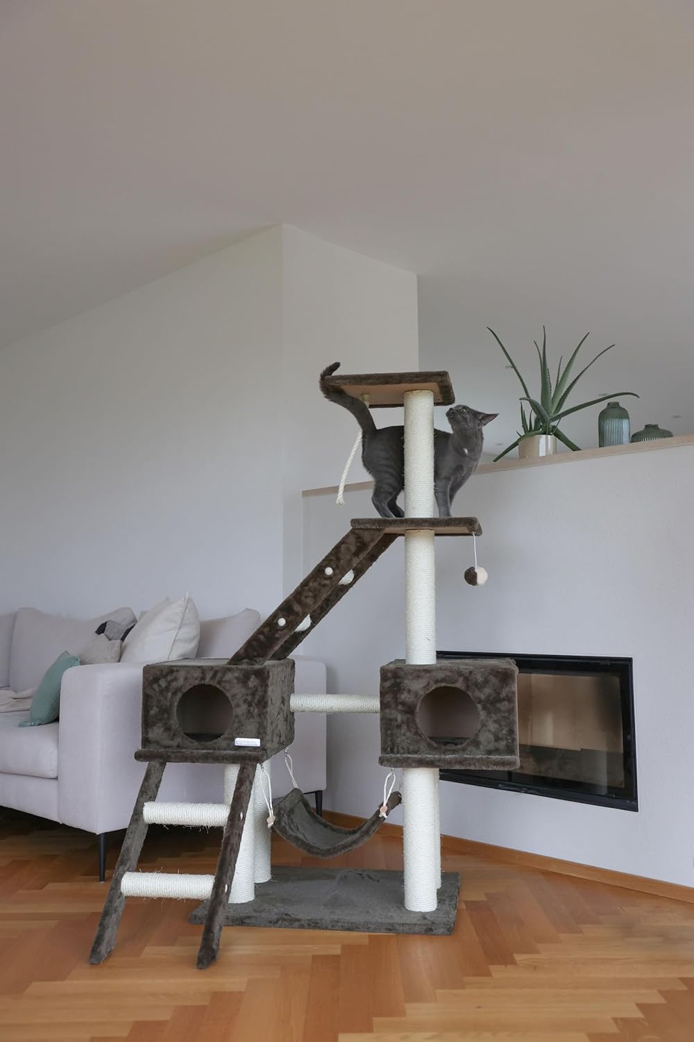 Kerbl Pet Krabpaal granaat, grijs 70 x 50 x 150 cm