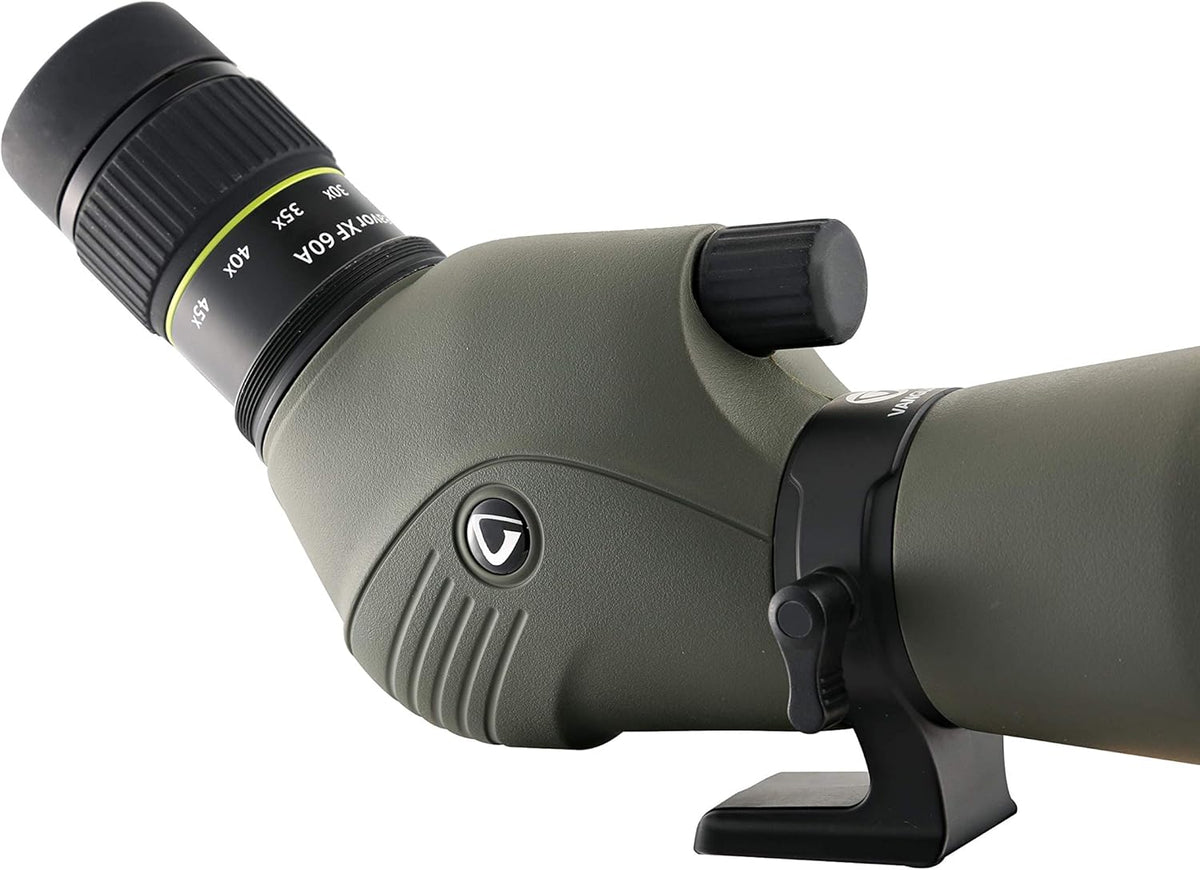 Vanguard Endeavor XF 80A Spektiv groen-zwart, 80 mm lensdiameter, 20-60 zoom, 45° Schrägeinblick