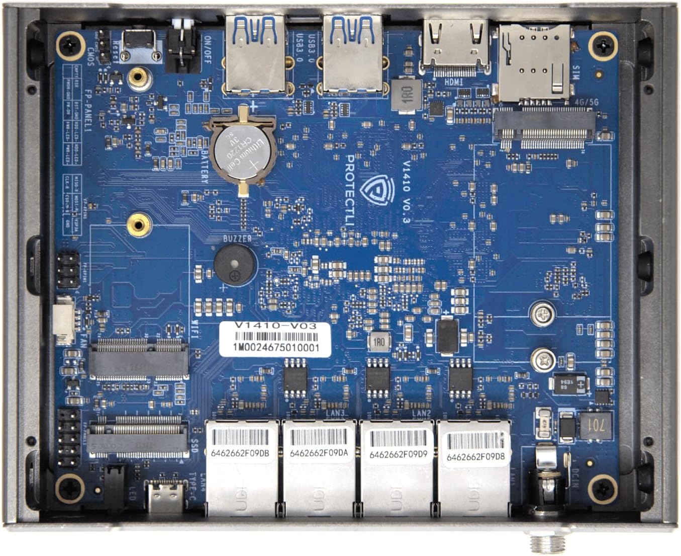 Protectli Vault V1410-4 poort, Micro Appliance/Mini PC - Intel N5105, 4X 2.5G NIC's, 8 GB LPDDR RAM on-board, 32 GB eMMC on-board, 500 GB NVMe SSD