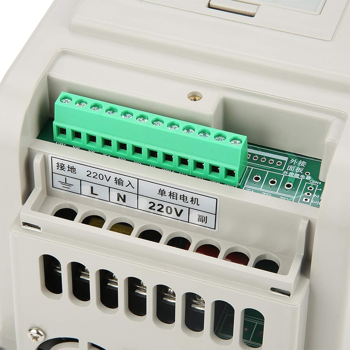 AT2-1500X Inverter Motor Drive, 1.5kW VFD, AC 220V 8A voor industriële besturing industriële benodigdheden