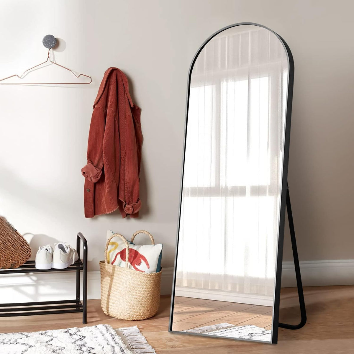Boogspiegel – Volledige Lengtespiegel – Staande Spiegel – Slaapkamerspiegel – Grote Spiegel – Aluminium Frame – Onbreekbaar Glas – 165,1 x 55,9 cm – Zwart