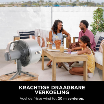 Shark FlexBreeze Pro Mist Snoerloze Binnen- & Buitenventilator, Verstuivingssysteem, Draagbare Tank, 20 m Reikwijdte, Voet- & Tafelmodel, 5 Snelheden, Stil, Afstandsbediening, Duifgrijs FA300WHEU