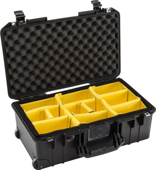 Peli 1510 Stootbestendige Trolleykoffer Voor Fotoapparatuur En Ander Kostbaar Apparatuur, Ip67 Waterdicht, Capaciteit: 27L, Gemaakt In Duitsland, Met Klittenband Vakverdeling, Kleur: Zwart
