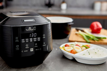 Yum Asia Bamboo rijstkoker met inductieverwarming (IH) en keramische schaal, 7 rijstkookfuncties, 4 multikookfuncties, Motouch led-display (1,5 liter) 220-240V Europa Power (antracietzwart)