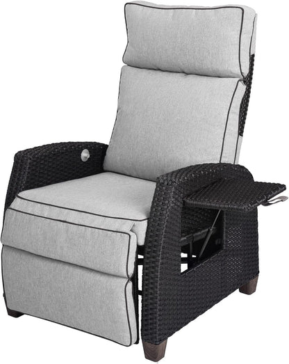 Grand patio Sun lounger with cushion, armrests, aluminium frame, adjustable backrest, rattan, indoor and outdoor use, cream cushion and grey rattan - QUORE