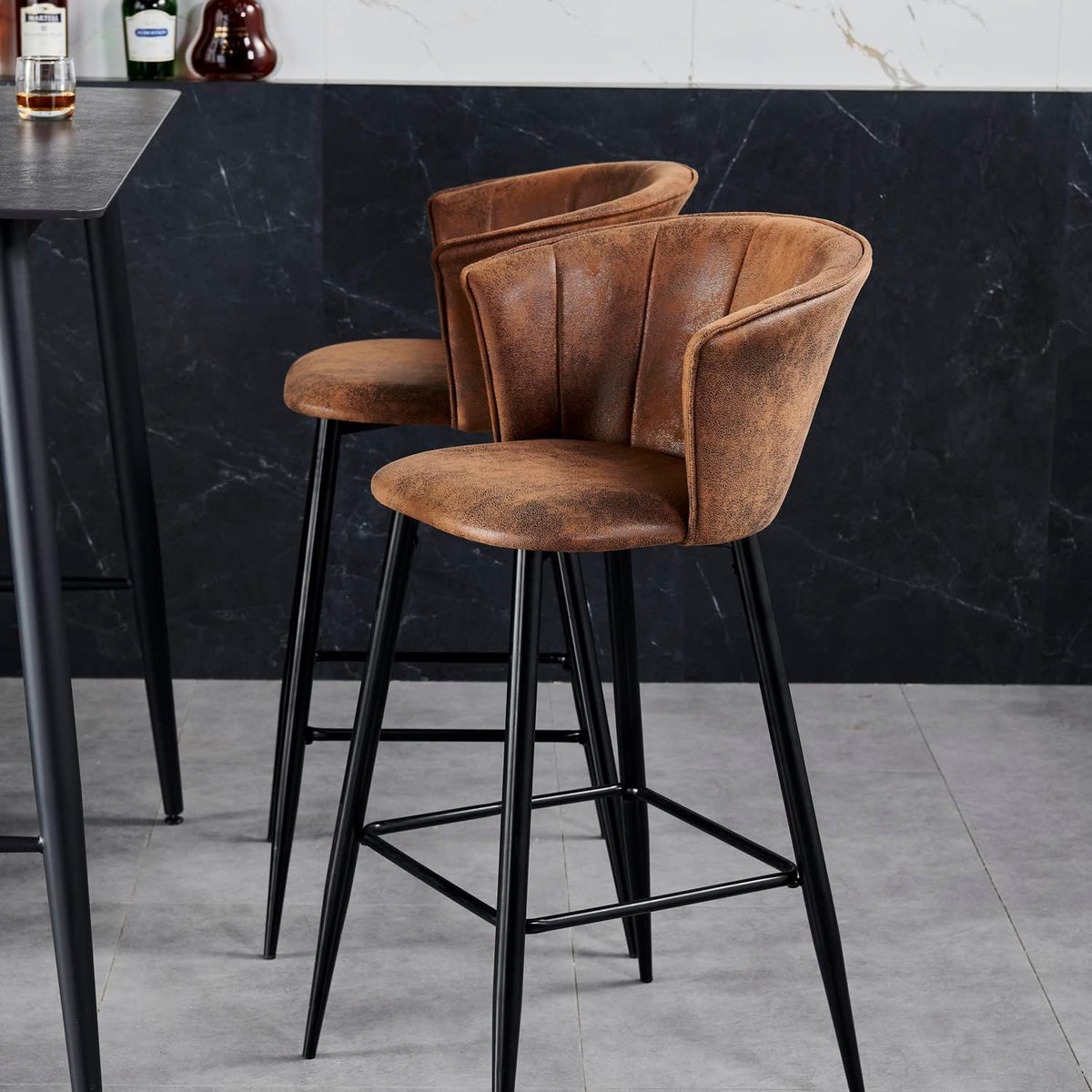 MEUBLE COSY Barkrukken, set van 2 retro barstoel vintage met armleuning rugleuning en voetensteun van synthetisch suède, metalen poten, bruin, 52,5x56,5x102cm