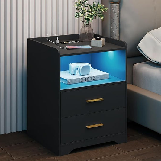 Nachtkast – Bedside Table – Nachtkastje – Bijzettafel – Zwarte Nachtkast – RGB-Verlichting – Draadloze Qi-Lader Met USB & Type-C - QUORE