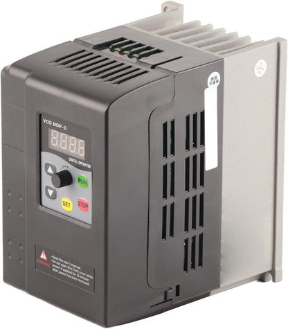 AC 220-240V Variabele frequentieomvormer, enkelfasige ingang 3 fase-uitgang VFD Vector Motor Control Inverter, Low Noise Motor Governor voor Motor Speed Control 2.2kw