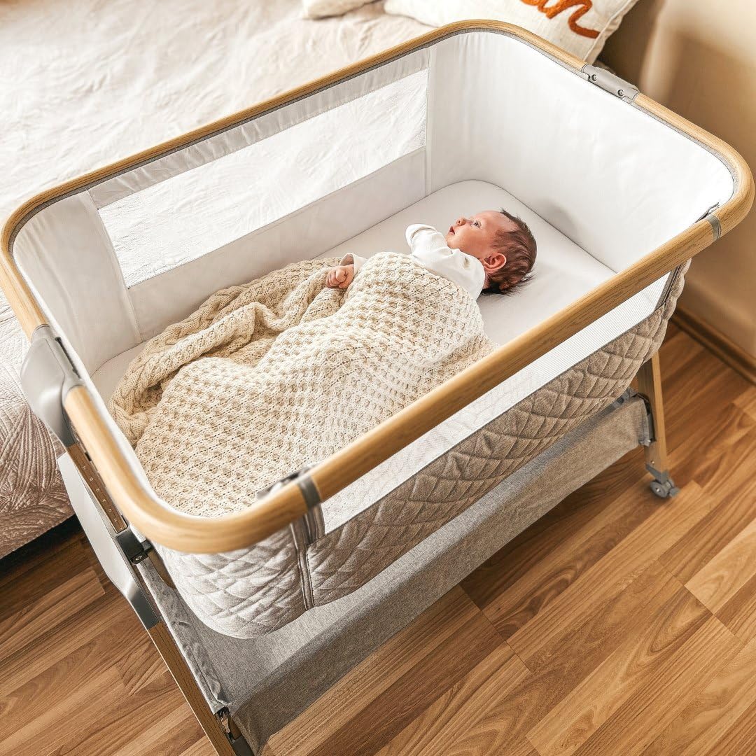 Moby-System, Dreemy 3-in-1 opklapbed, voor kinderen tot 9 kg, 7-traps hoogteverstelling, 4 transportwielen, afneembare zijwand, plank onder het bed