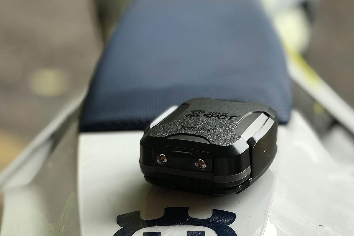 Spot Trace GPS-tracker, compact satellietvolgapparaat voor voertuigen, boten, mobiele apparatuur en afgelegen activa, Globalstar satellietnetwerk, abonnement vereist