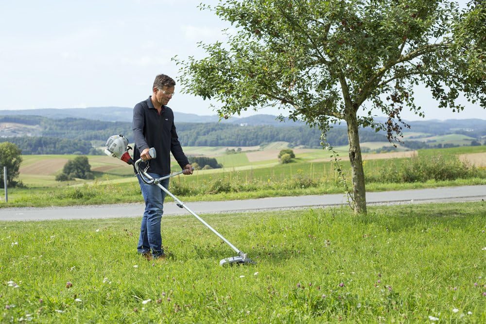 IKRA Benzine Bosmaaier trimmer IBF 25-1, incl. draadspoel, 4-tands mes & schouderriem, grijs/rood/zwart