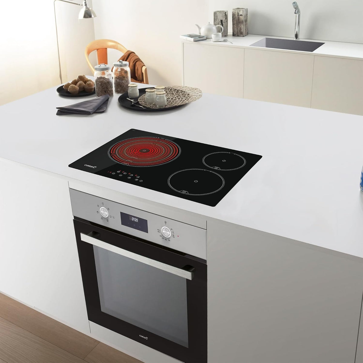 Keramische Kookplaat – Inductiekookplaat – Glaskeramische Kookplaat – Elektrische Kookplaat – Kookplaat Zwart – 3 High Light Zones – 9 Vermogensniveaus – 5,7 kW Vermogen – 60 cm Breedte