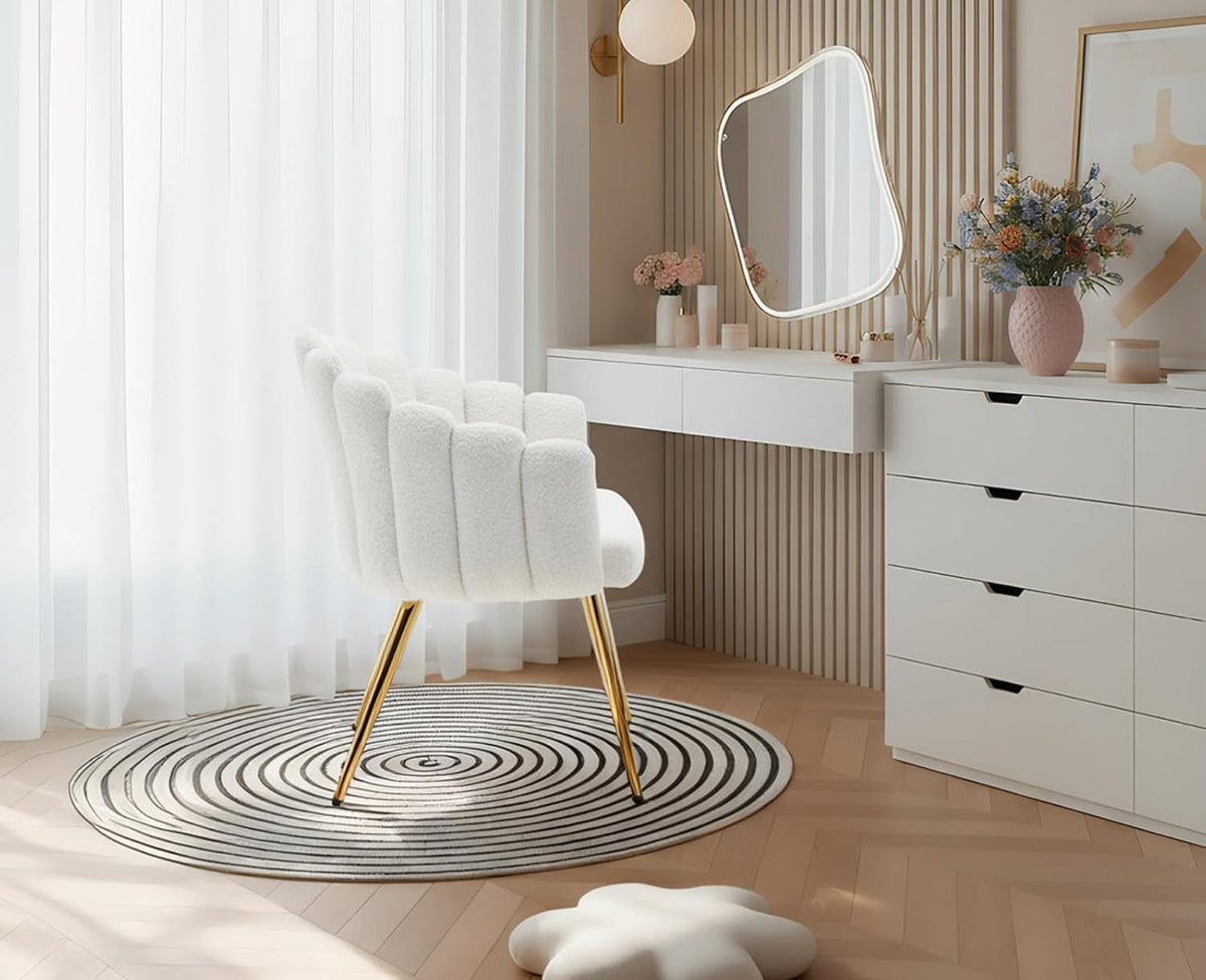 chairus Armchair Faux Fur Lounge Chair Living Room Upholstered Dressing Table Chair Bedroom Modern Accent Chair with Metal Legs White
