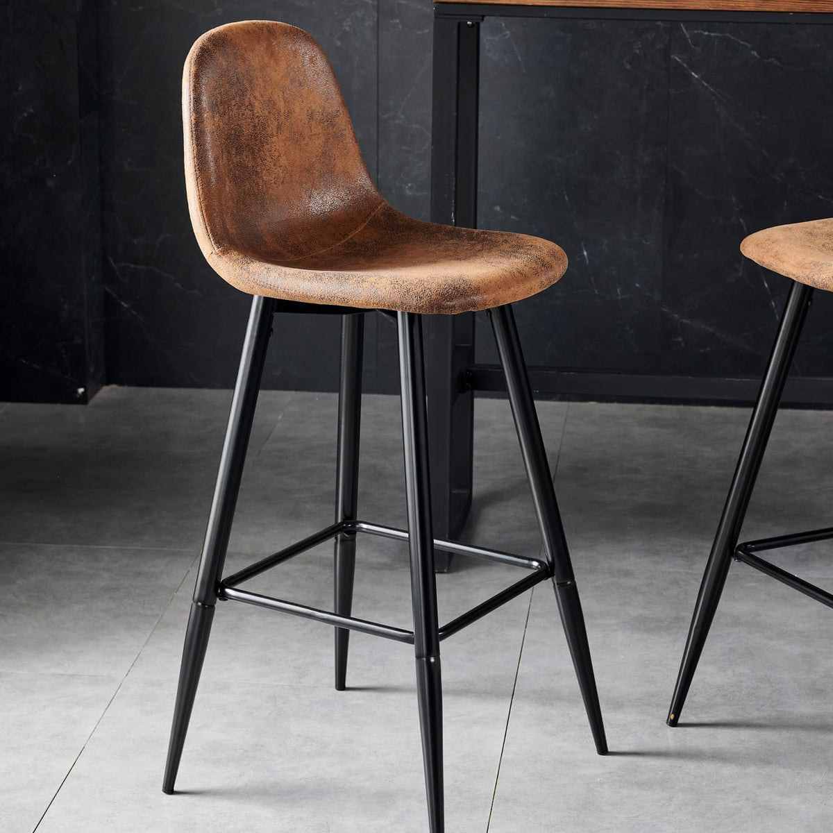 MEUBLE COSY Barkrukken, set van 2 barstoel vintage, met rugleuning en voetensteun, van kunstsuède, metalen poten, voor bistro, café, keuken, bruin, 45,5x49x103,5cm