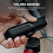 Fietslamp - Fietslicht - Dual Fietsverlichting - Draadloze Fietskoplamp - 2000Lm - 170m Lichtsterkte - LED - IPX6 Waterdichte - met Spotlight Intelligente - Lichtsensor - Schoksensor - Type-C Opladen - 6700 mAh - 4.9 x 3.2 x 9.9 cm - Zwart