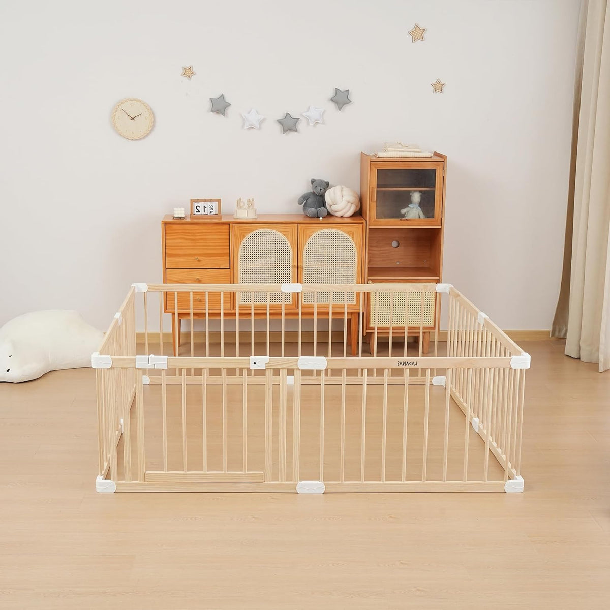 Ground box baby - Solid pine wood - Safe unlacquered baby box with door - TOP QUALITY & Easy assembly in 10 min - 140x200 cm - QUORE