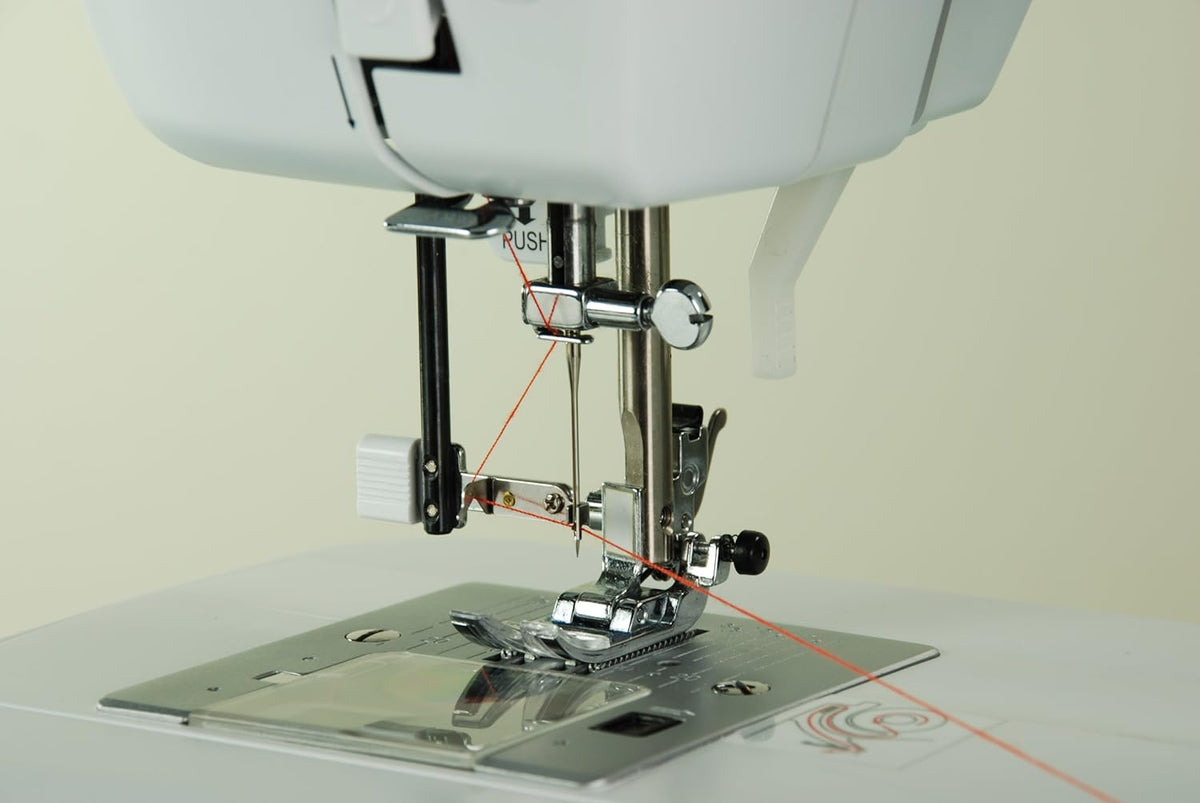 Naaimachine – Huishoudnaaimachine, Beginnersnaaimachine, Naaimachine Voor Thuis, Naaimachine Met Accessoires – 40 Naaiprogramma's – Verstelbare Steeklengte En Steekbreedte