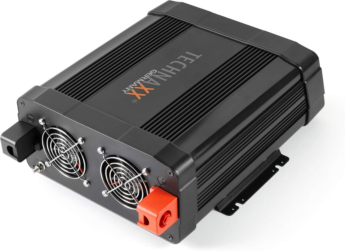 Omvormer 12V Naar 230V – Auto Omvormer, Spanningsomvormer, Inverter, Stroomomvormer – 2 Stopcontacten En 2 USB-Poorten Met QC3.0 – 2000W Continu / 4000W Piek