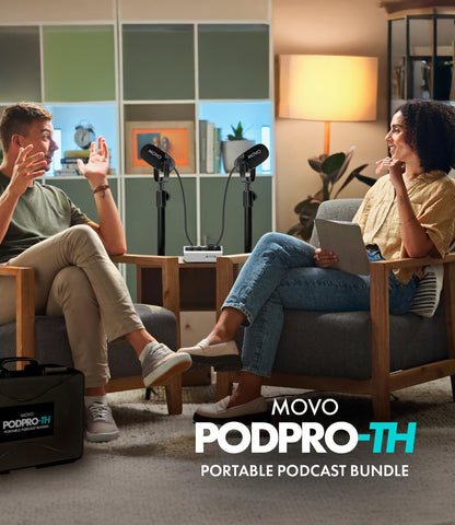 Movo Draagbare podcast-apparatuurbundel voor iPhone/Android-telefoons - Podcastkit met audio-interface, 2 CastMic dynamische microfoons, 2 koptelefoons, 2 bureaustandaards - voor smartphones,