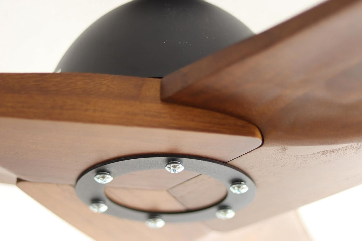 Pepeo Lypsi plafondventilator met afstandsbediening | Zeer stille plafondventilator met achteruitloop en timerfunctie. Ventilator diameter 142 cm. Kleur: zwart/donker hout