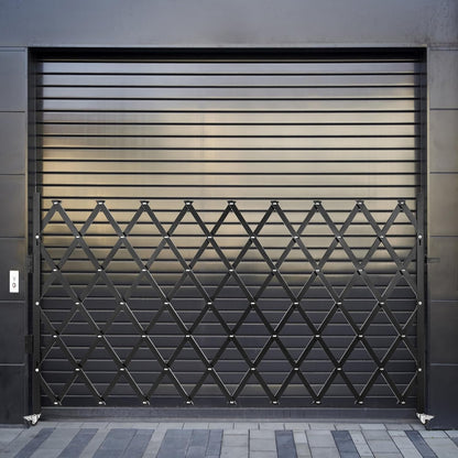 VEVOR Uitschuifbaar veiligheidshek, eenvoudig, opvouwbaar, 1,9 m h x 1,26 m l, stalen traphek, 360° rolbaar, schaarhek of deur met hangslot, voor huis, kelder, garage, zwart