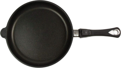 AMT Gastroguss AMZN-I-532 Frying Pan 32 cm Ø, 5 cm High, Sturdy Handle, Suitable for Induction, Lotan® Non-Stick Coating, Cast Iron Pan (Cast Aluminum), - QUORE