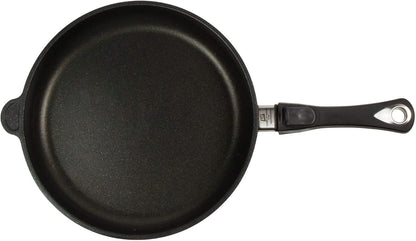 AMT Gastroguss Frying pan 32 cm Ø, 5 cm high, removable handle, not suitable for induction, Lotan non-stick finish, cast iron pan (cast aluminium), AMZN-532-Z20B - QUORE