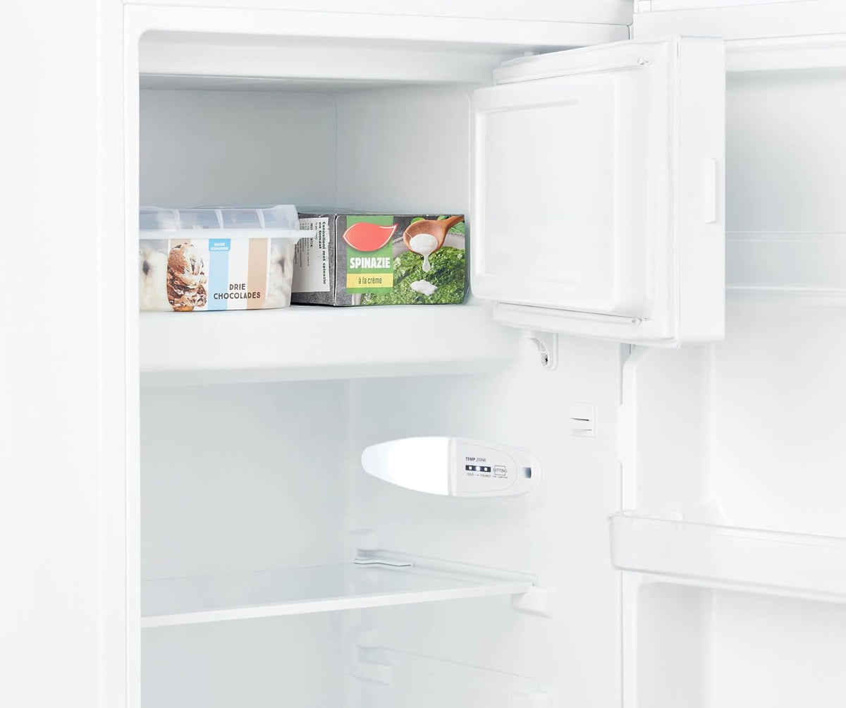 Tomado TRT4702W - Tabletop refrigerator - 80 liters - With freezer compartment - Energy label D - White - QUORE
