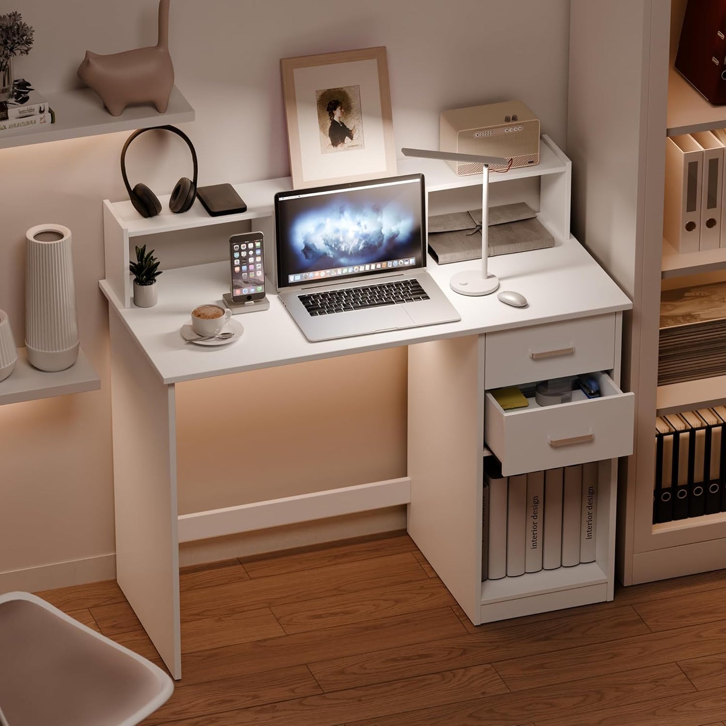 Mondeer Wit computerbureau met 2 laden en opbergplanken, 105 x 48 x 94 cm, laptop studeertafel voor kleine ruimte thuiskantoor werkstation