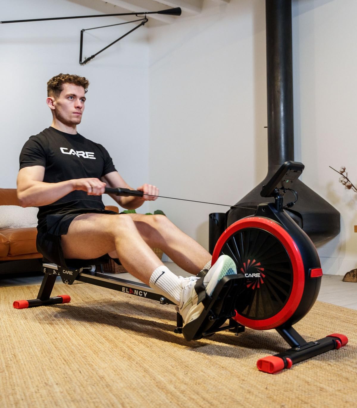 Care Fitness - Rowing machine - Elancy - Non-slip pedals - Silent magnetic brake - 16 resistance levels - 7 functions - QUORE