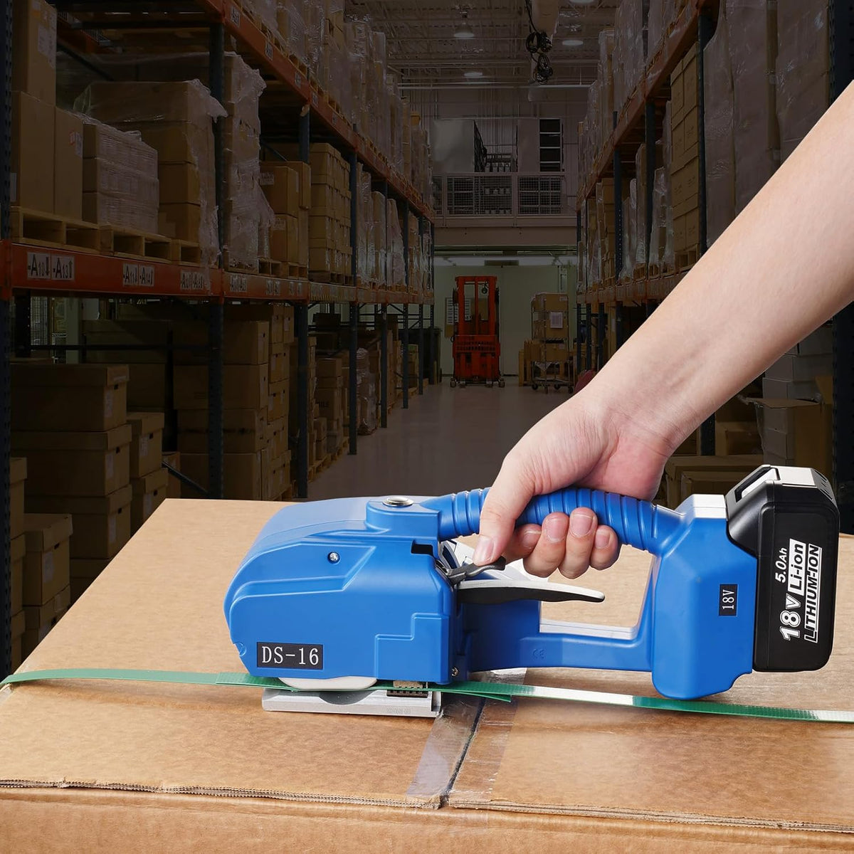 VEVOR Electric Strapping Machine for PP PET 1-1.5 cm, Portable Strapping Tool with Digital Display, Automatic, Battery Operated, for Pallet Packaging