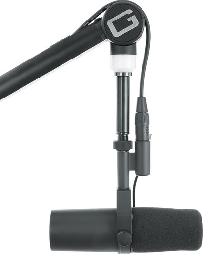 Gator Frameworks Professionele Desktop Broadcast/Podcast Microfoon Boom Stand met On-Air Indicator Licht (GFWMICBCBM4000)