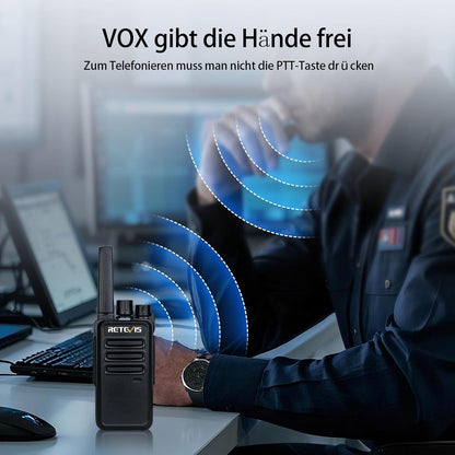 Retevis RT668 Walkie Talkie met Oortjes, PMR446 Licentievrije Radio met 6-Weg Oplader, Oplaadbare Walkie-talkies Lange Afstand, 16CH Draagbare Handheld Transceiver VOX voor Beveiliging(Zwart, 6 Stuks)