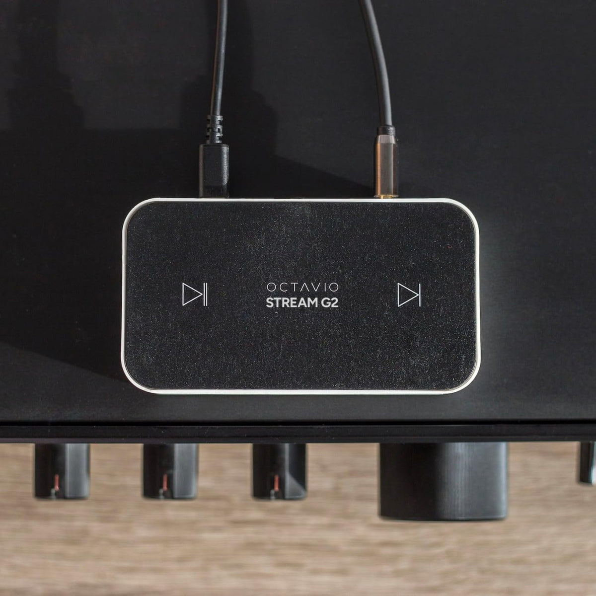 Octavio Stream G2 wifi-audiostreamer, compatibel met Google Cast 2.0, AirPlay 2, Qobuz, Spotify, Tidal, Deezer, Amazon, Muziek, Youtube Music, Hi-Res, Multiroom, Radio (mini-Toslink kabel -