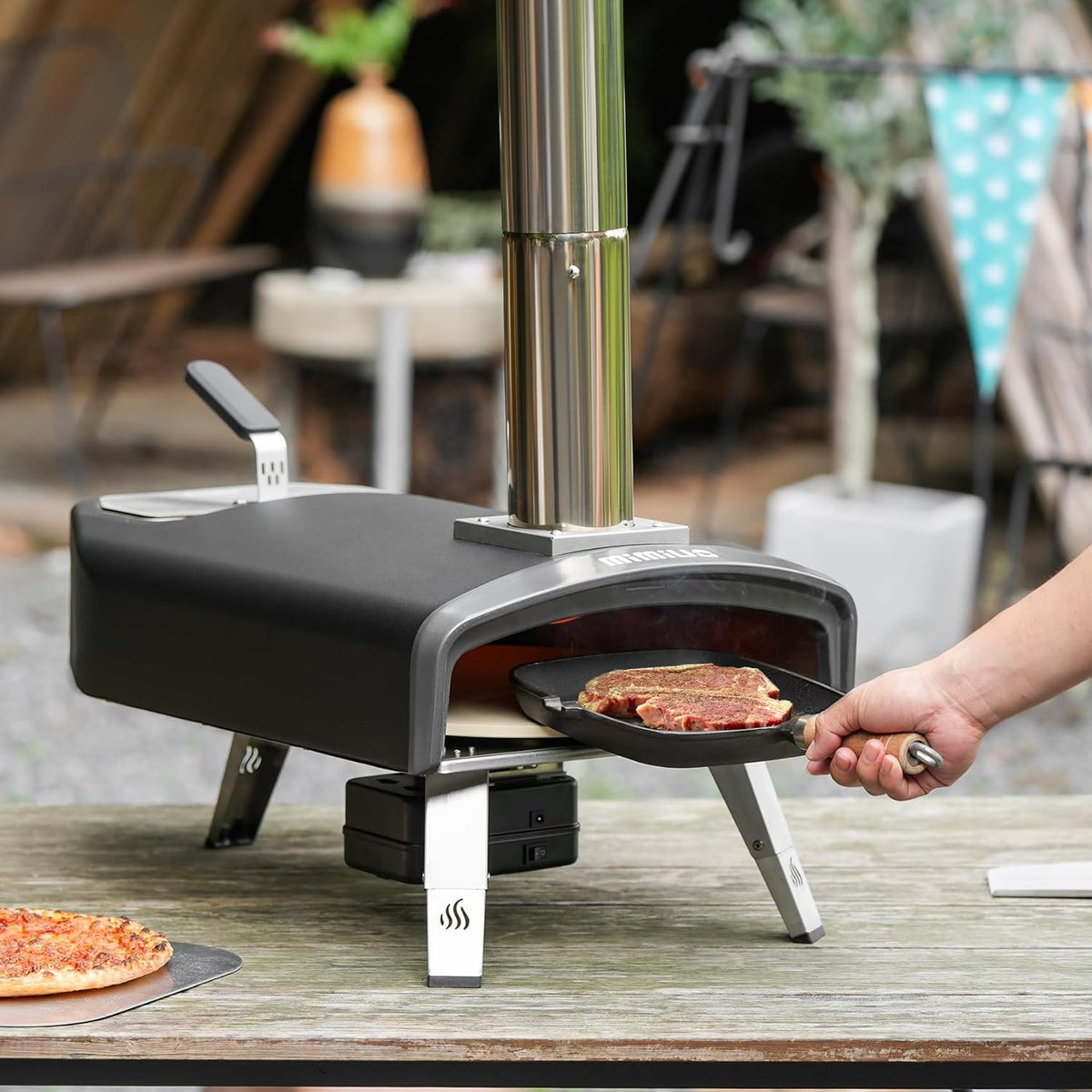 Mimiuo Pizzaoven met Roterende Functie en 33cm Rond Pizzasteen, Pizza-Houtkachel voor Houtskool en Brandhout, Outdoor Pizzaoven Voor Tuin, Camping, Draagbare Houtoven