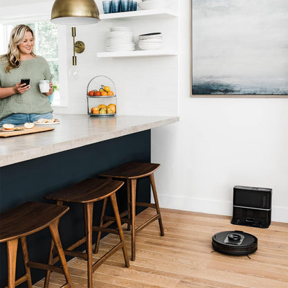 Shark AI 360 Self-Empty Vacuümrobot, anti-haarwrap, automatisch afzuigstation, tapijten en harde vloeren, wifi, optimaal tegen dierenhaar, 34,8 x 34,8 x 10 cm, zwart/zilver