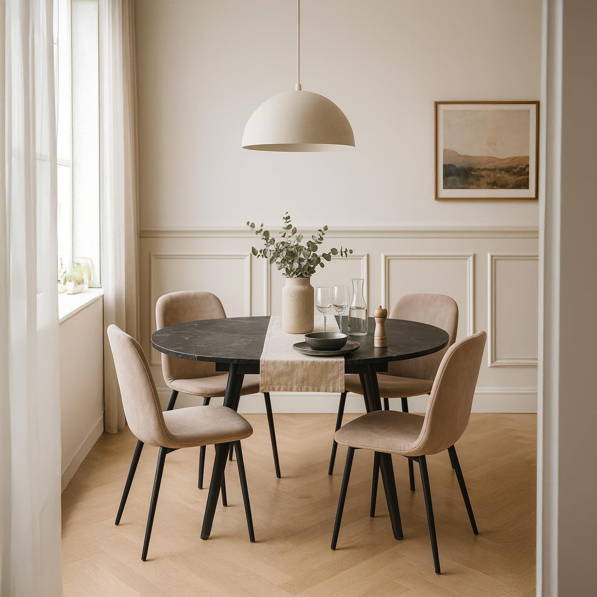 Ronde Eettafel – Uitschuifbare Tafel – Keukentafel – Eetkamertafel – Uitklapbare Tafel – Butterfly Mechanisme – Marmer Look – Zwart Metaal Frame – 120-150 cm – Geschikt Voor 4-6 Personen