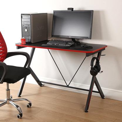Versa Pablo Computer Bureau Tafel, Slaapkamer of Studie Tafel. Gaming tafel, Helm- en drankhouder, Afmetingen (H x B x H) 76 x 60 x 120 cm, Hout en Metaal, Kleur Zwart en rood