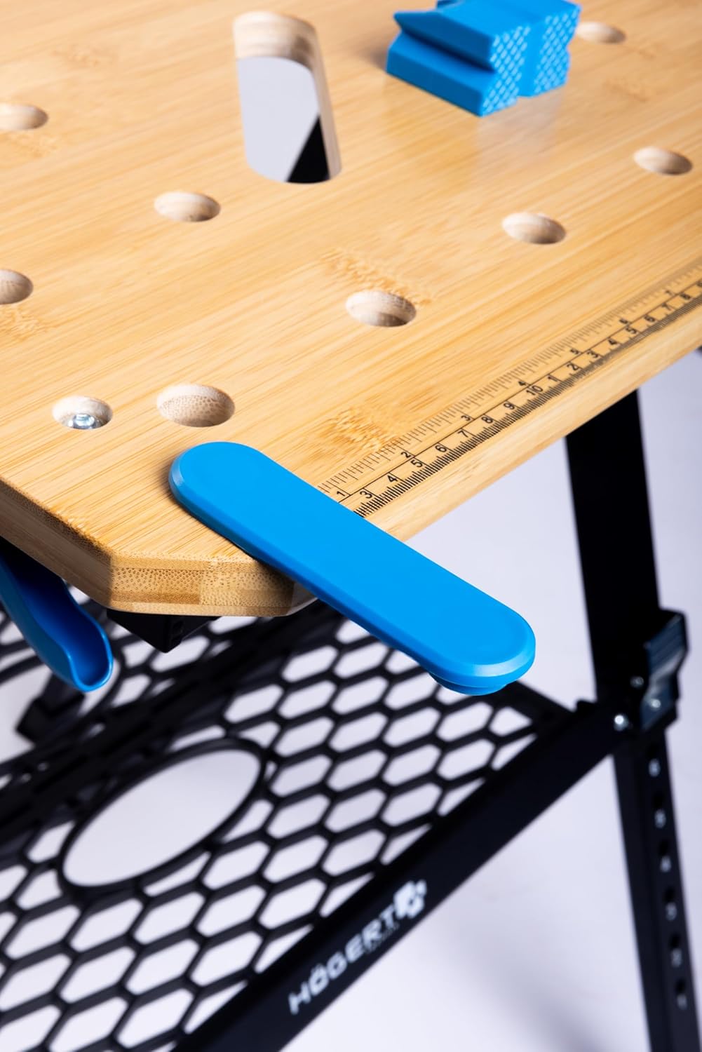 HÖGERT TECHNIK Opvouwbare werkplaatstafel 700 x 650 x 915 mm met bamboeplaat, 5-voudig in hoogte verstelbaar, 450 kg draagkracht, boringen, verbindingsstukken en spanklemmen