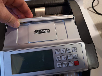 Bankbiljetteller geldtelmachine bankbiljettenteller teller geldteller geldteller bankbiljettencontrole herkent alle nieuwe 100 en 200 EUR
