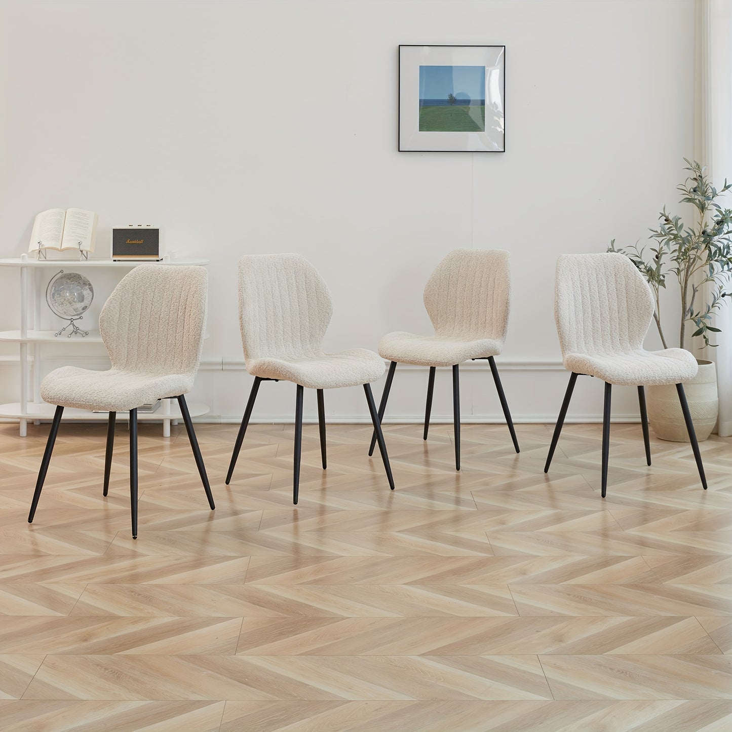 Eetkamerstoel – Stoel – Kuipstoel – Draaistoel – Keukenstoel – Mid-Century Modern Design – Ergonomische Rugleuning – Stevig Metalen Onderstel – Beige Stoffering – Set van 4
