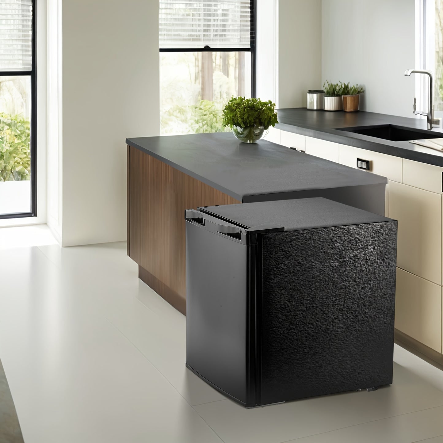 Vriezer – Diepvriezer – Mini vriezer – Tafelmodel – Vrijstaand – 32 Liter – Afneembare plank – Compact zwart design