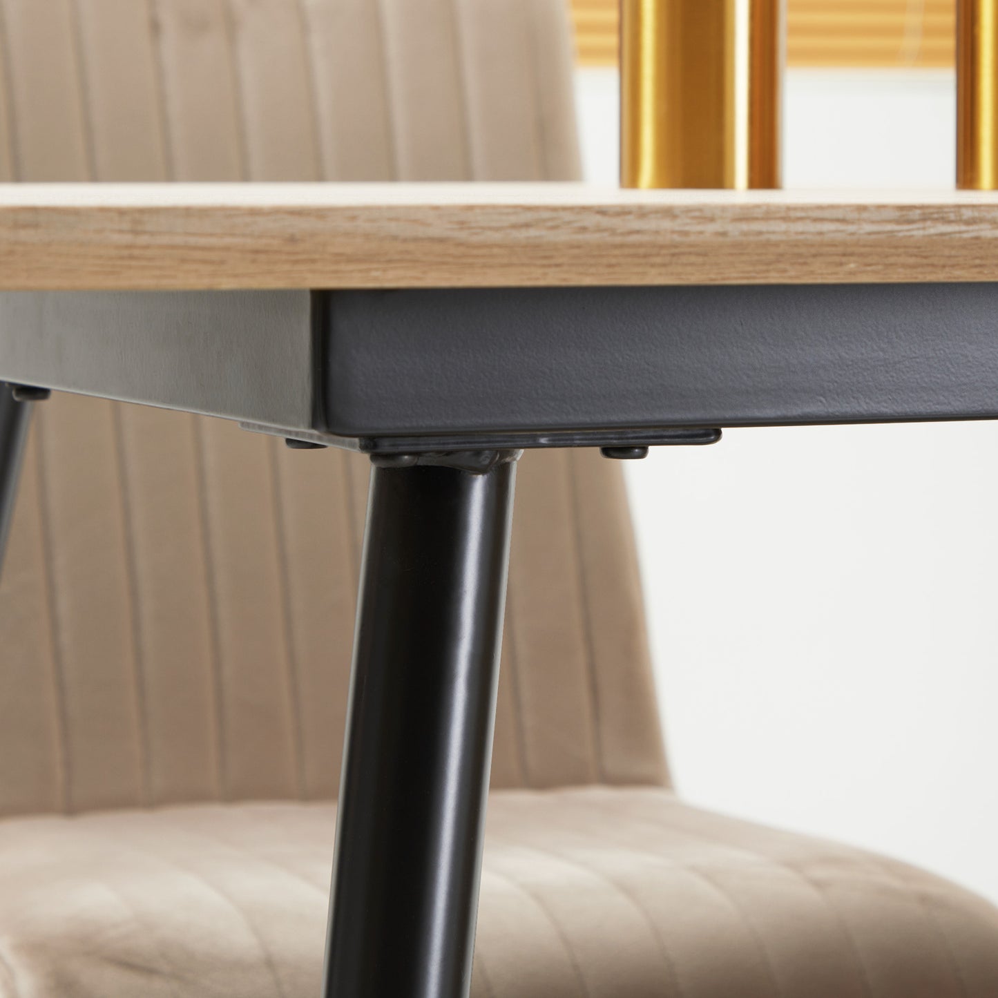Eettafel – Tafel – Keukentafel – Ontbijttafel – Tafelblad – Scandinavisch Design – 140x80 cm – Zwarte Stalen Pooten