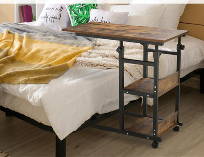 Verstelbare Salontafel – Bijzettafel – Koffietafel – Wieltjes Tafel – Opbergtafel – Verstelbare Hoogte 72-82 cm – Zwart Metaal & Hout