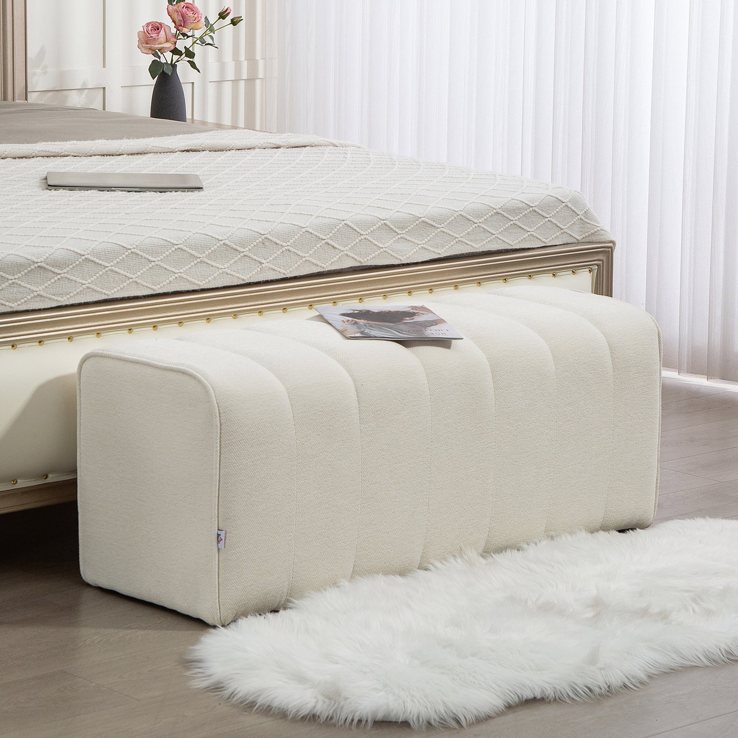 Moderne Slaapkamerbank – Voetbank – Zitbank – Meubelbank – Bedbank – Crèmekleur – Stevig Houten Frame – Voetsteunfunctie – Draagvermogen 220 kg